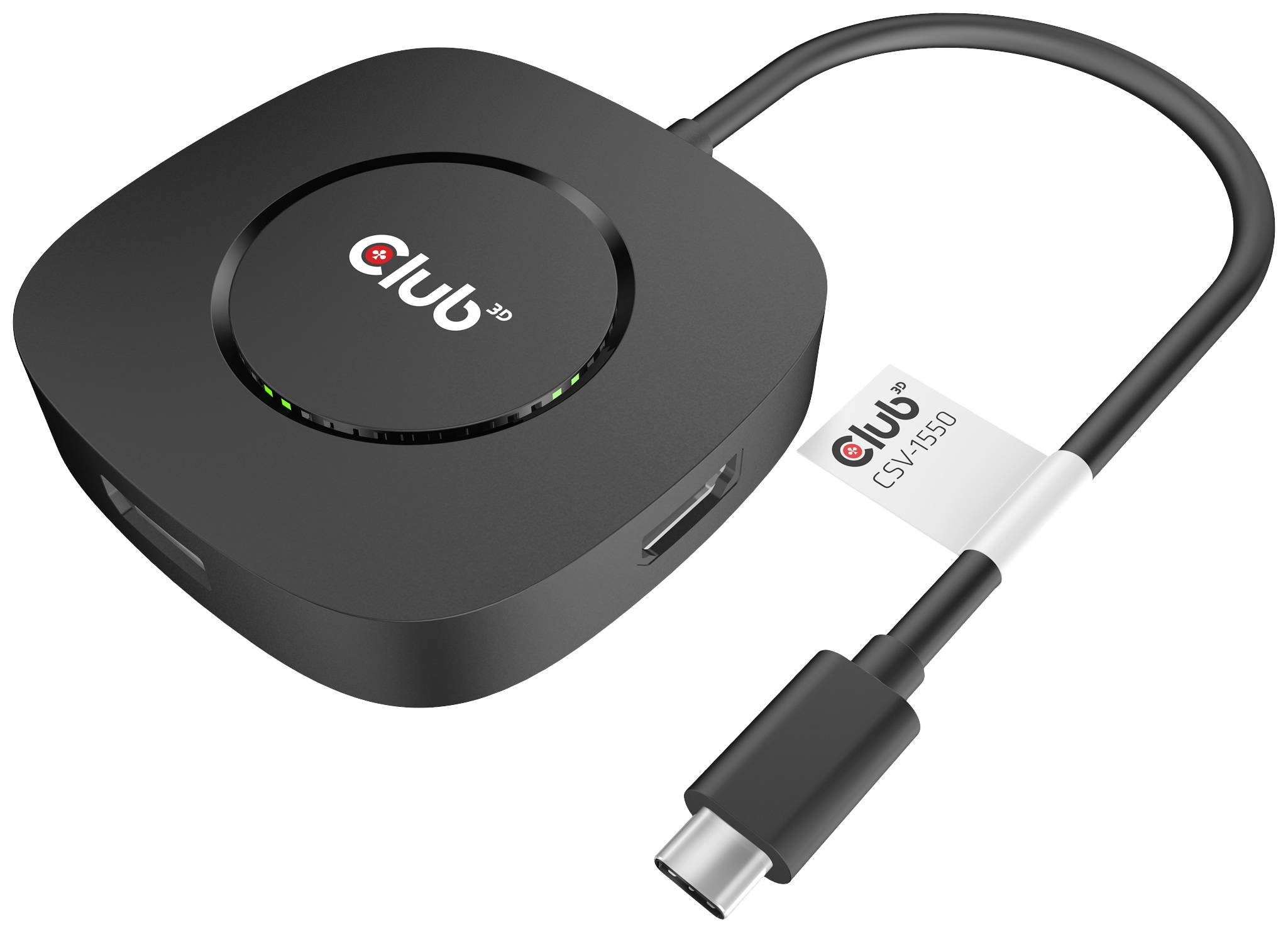 Een zwarte adapter met USB-C-aansluiting, merk 'Club 3D CSV-1550', wordt gebruikt voor het aansluiten van apparaten.