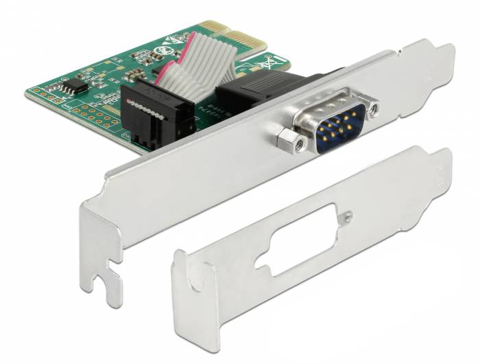 Een groene PCI-Express-kaart met een seriële RS-232-aansluiting en extra aansluitingen, inclusief een aansluiting voor een diskettestation.