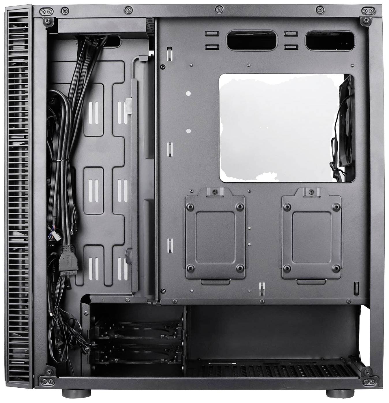 Een leeg computerbehuizing met open binnenkant, toont vakken voor componenten en mogelijkheden voor kabelbeheer.