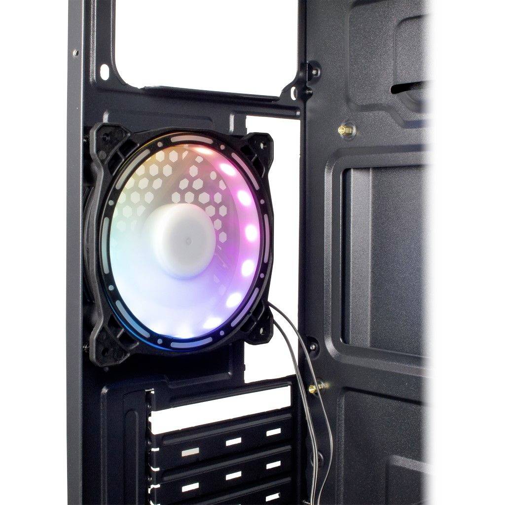Een behuizingsventilator met RGB-verlichting is gemonteerd in een computerbehuizing. De ventilator toont verschillende gekleurde lichten.