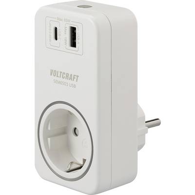 Een witte stekkerdoos-adapter met twee USB-poorten en één stopcontactopening. Tekst op het apparaat toont 'Voltcraft' en vermogen.