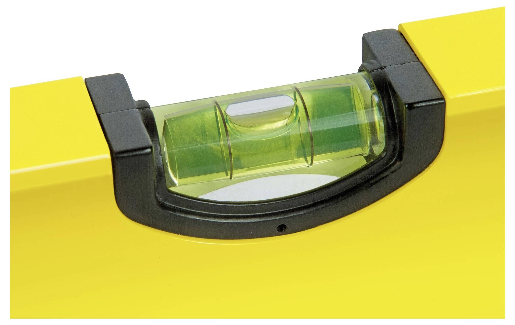 Een gele waterpas met een groene vloeistofbel geeft aan of een oppervlak horizontaal is.