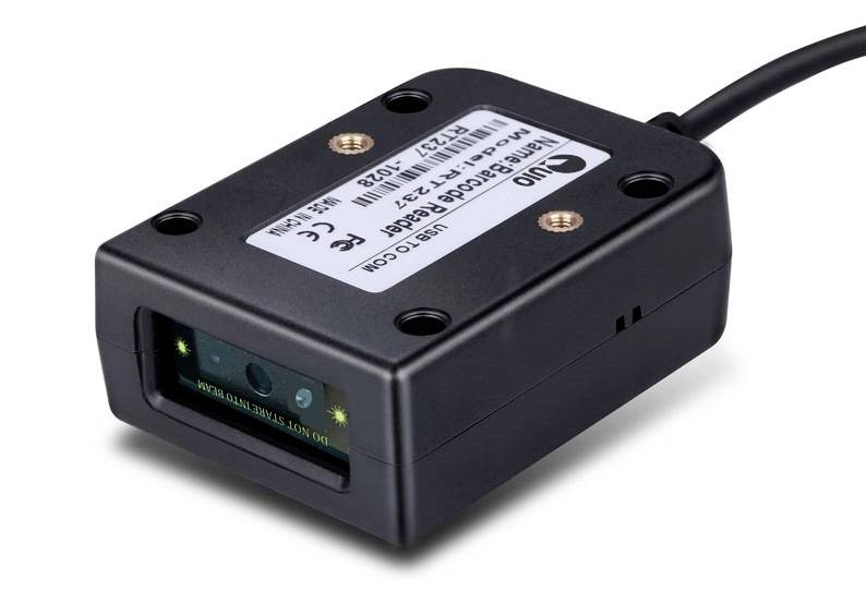 Een rechthoekige barcodelezer met kabel, zwarte behuizing en zichtbare lens, geschikt voor het scannen van barcodes in verschillende toepassingen.