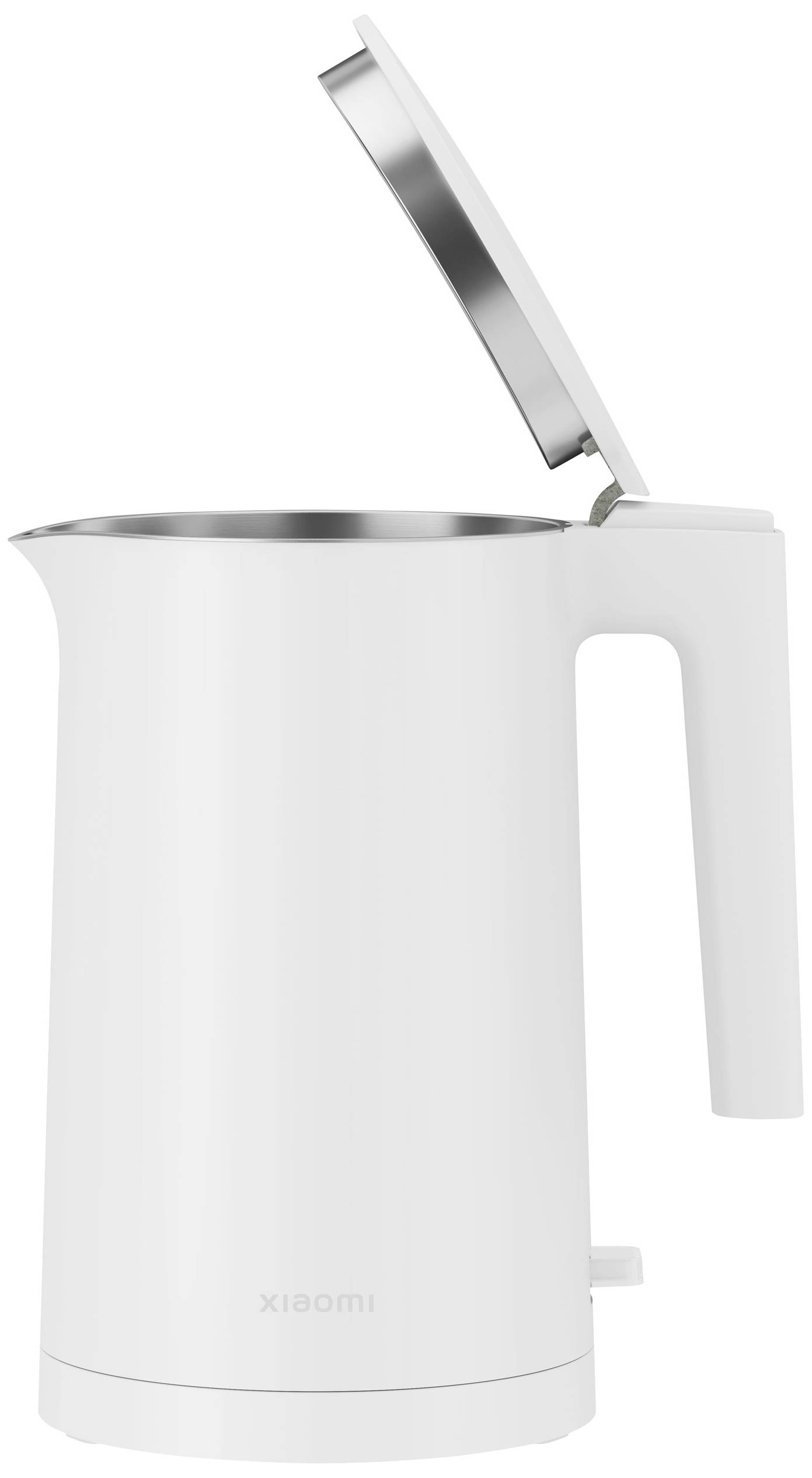 Een witte elektrische waterkoker met open deksel, geschikt voor het snel verwarmen van water.