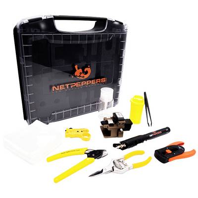 Glasvezel bekabelingsgereedschapsset met snijgereedschappen, lasapparatuur en een opbergkoffer.