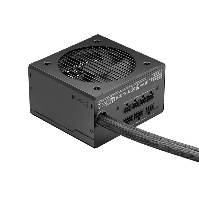 Zwart PC-voedingstoestel met ventilator bovenaan en meerdere aansluitingen voor kabels aan de zijkant. Geschikt voor gebruik in computers.