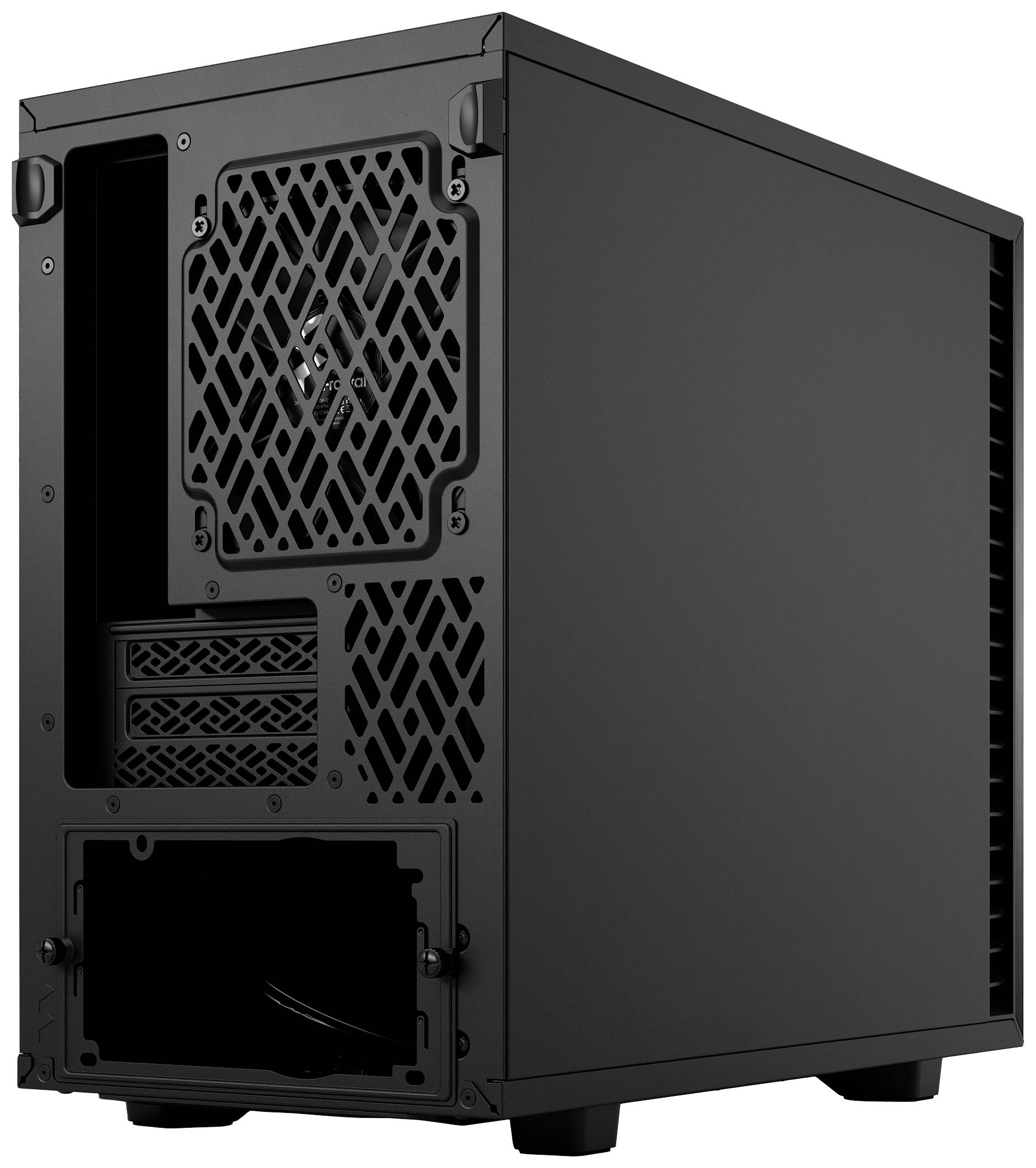 Zwart computerbehuizing met open achterkant, toont ventilatierooster en sleuven voor uitbreidingskaarten. Geen zichtbare bekabeling.