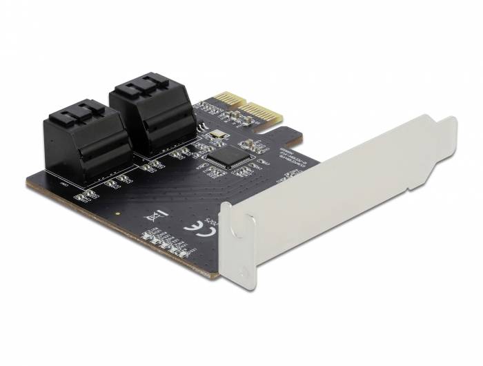 Een PCIe-uitbreidingskaart met twee SATA-aansluitingen voor het verhogen van de opslagcapaciteit in een computer.