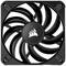 Zwarte computerventilator met negen gebogen schoepen en een vierkant frame, centraal geplaatst logo in het midden.
