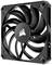 Een zwarte computerventilator met negen bladen, gemonteerd in een vierkant behuizing, met een opvallend logo in het midden.