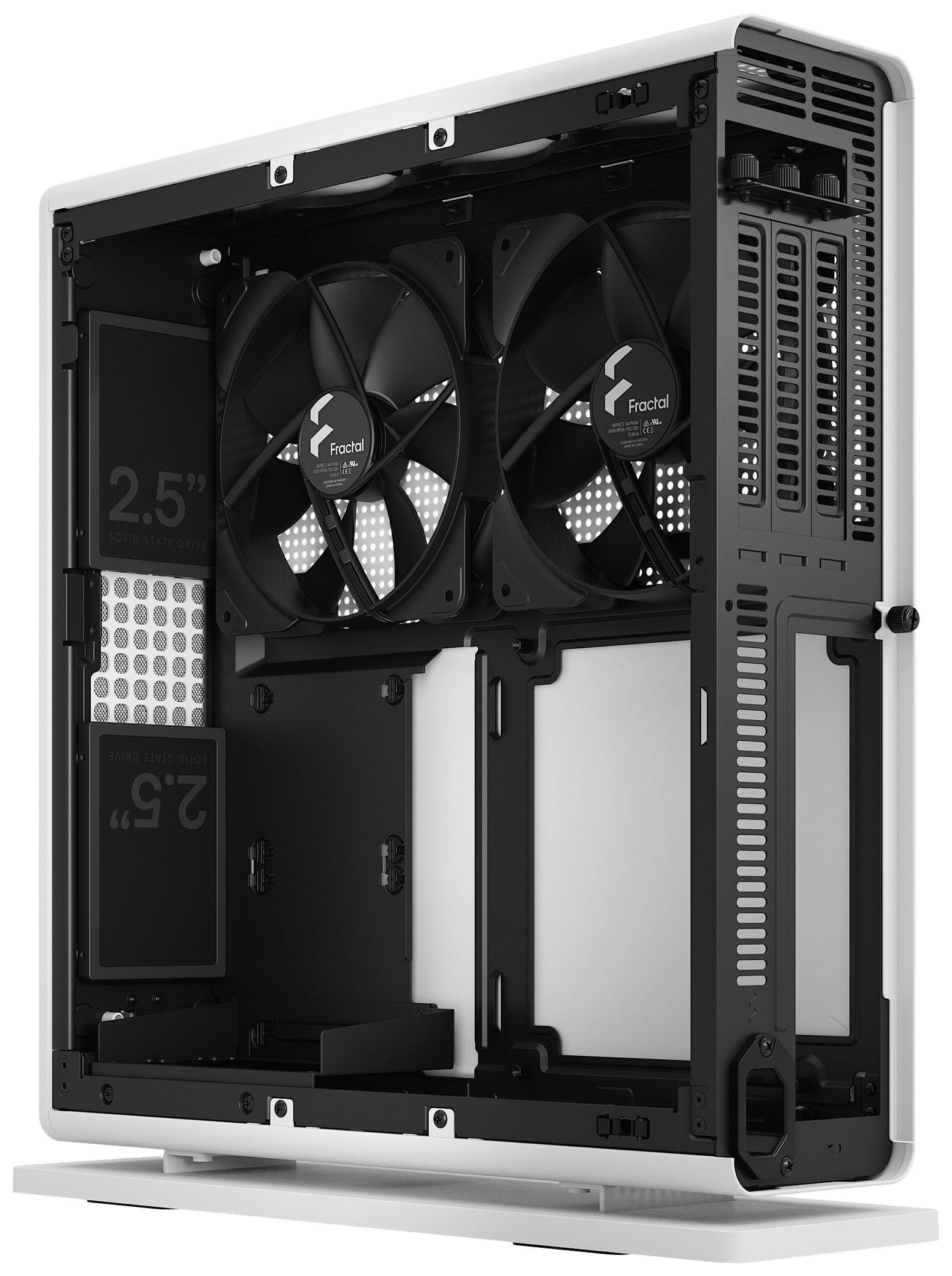 Zwart computerbehuizing met twee grote ventilatoren en open stationssleuven, zijaanzicht.