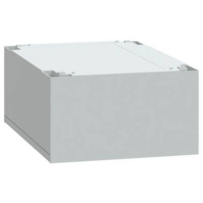 Een grijze, rechthoekige, eenvoudige doos met lichte details langs de bovenranden, die eruitziet als een basale container of onderdeel van een grotere assemblage.