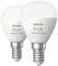 Twee slimme gloeilampen met E14-fitting, van het merk Philips Hue. Ze ondersteunen witte en gekleurde verlichting. Ideaal voor aanpasbare lichtsferen.