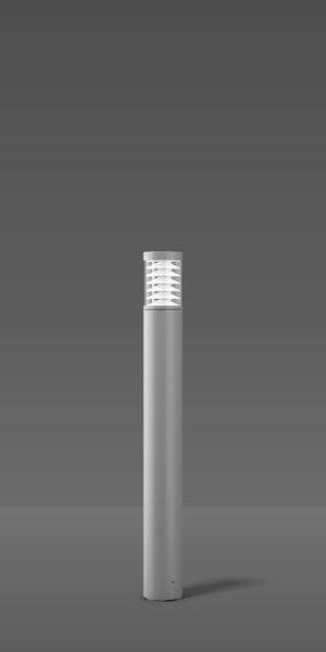 Een enkele, moderne grijze staande lamp voor een grijze achtergrond.