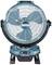Een draagbare, turquoise ventilator van het merk Makita, gemonteerd op een standaard, toont grote ventilatiesleuven en bedieningselementen aan de voet.