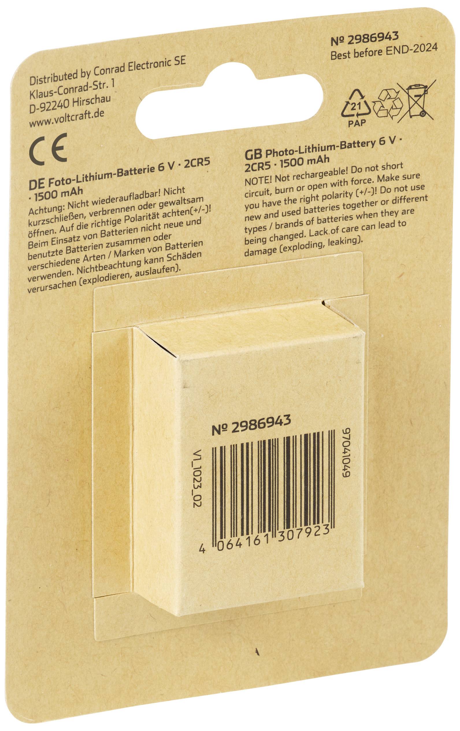 Achterkant van een verpakking voor een 6V lithium-batterij. Toont fabrikantsdetails, streepjescode en vervaldatum (eind 2024).