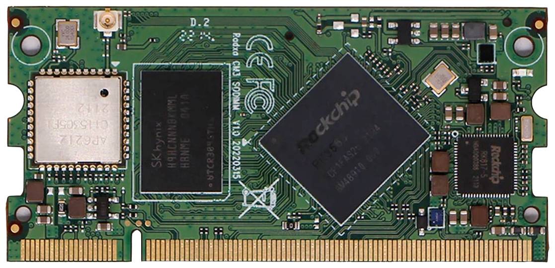 'Een groene printplaat, gemarkeerd met 'rockchip', toont verschillende elektronische componenten en schakelingen.'