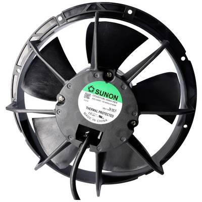 Een zwarte ventilator met meerdere schoepen. Op een centrale sticker staat de merknaam 'SUNON'.