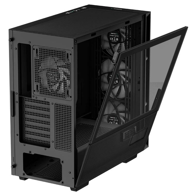 Een open zwart computerbehuizing met zichtbare ventilatoren en een roosterontwerp aan de achterkant en zijwanden.
