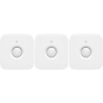 Drie witte bewegingssensoren in rechthoekige vorm, naast elkaar geplaatst. Elke sensor heeft in het midden een bolronde lens.