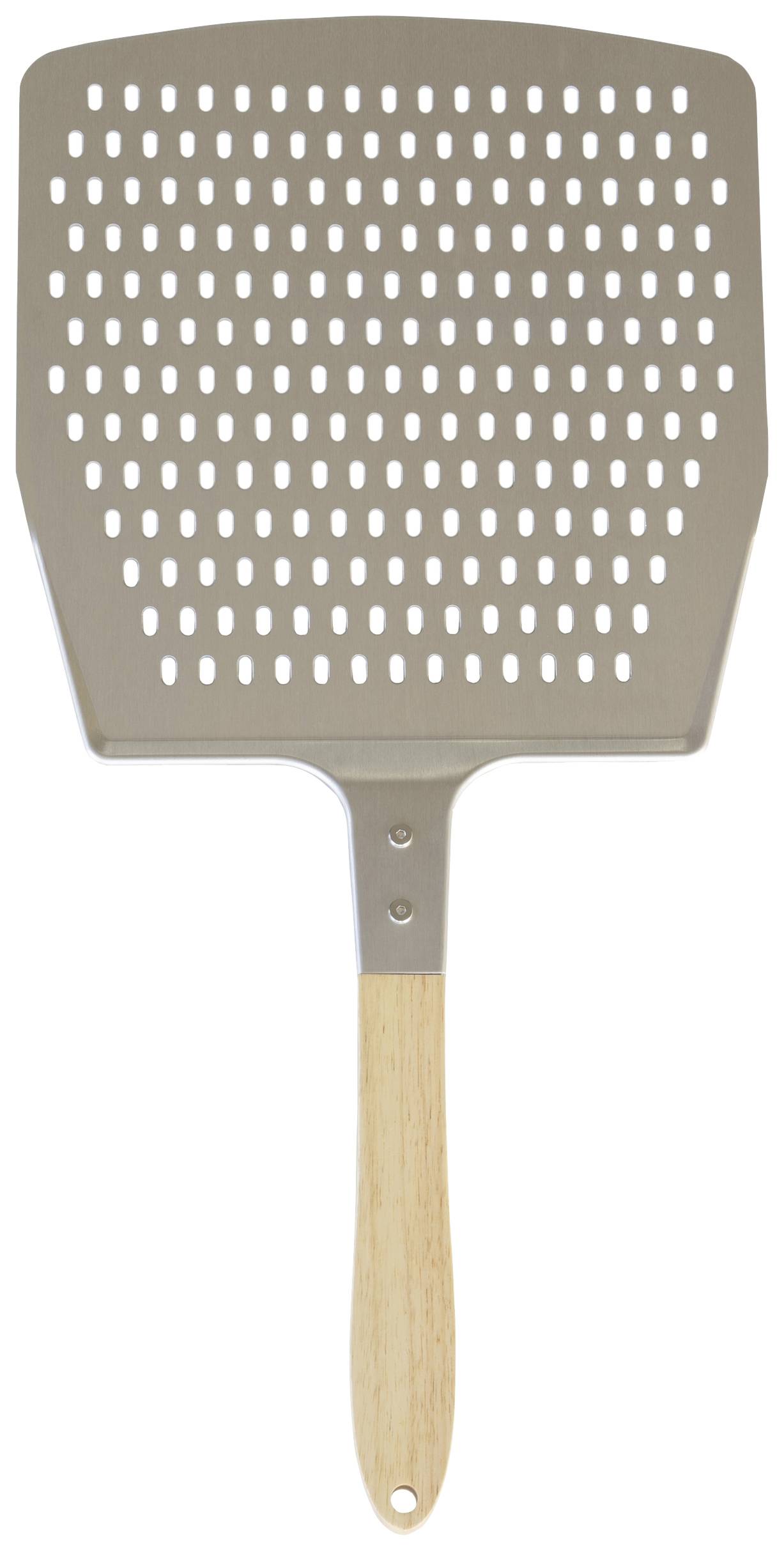 Een pizzaschep met een rechthoekig, geperforeerd metalen blad en een houten handvat.