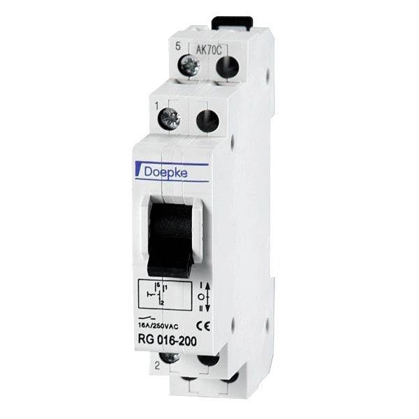 Eénpolige installatieautomaat van Doepke, model RG 016-200, 16A/250VAC, met schakelaar voor het schakelen van elektrische circuits.