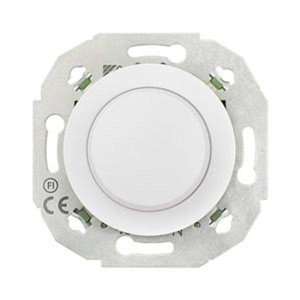 Een witte dimmer gemonteerd op een metalen bevestiging.