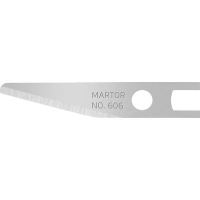 Lemmet met ingedrukte tekst 'MARTOR NO. 606' en een rond gat voor bevestiging of hantering.
