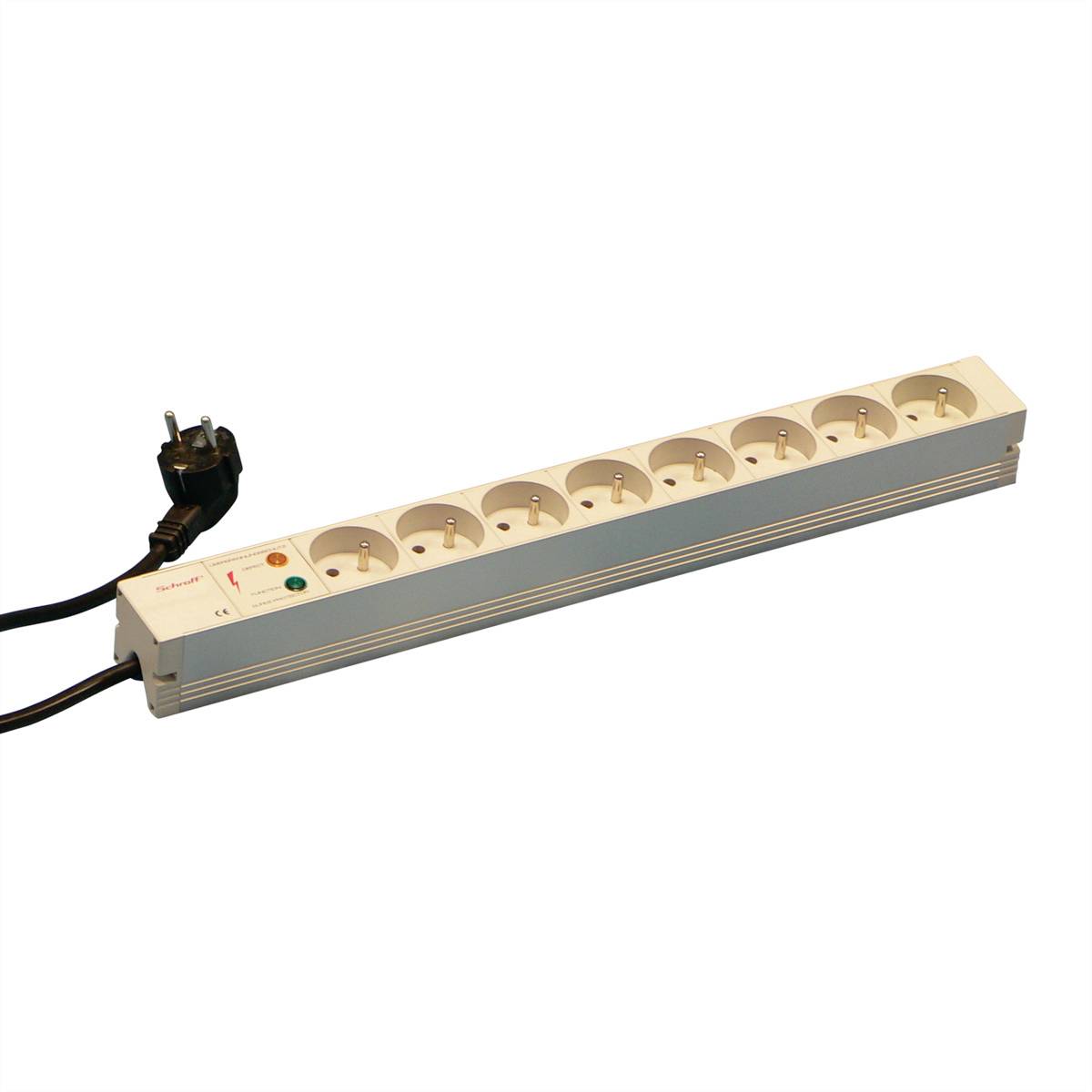 Een witte stekkerdoos met acht aansluitpunten en een zwart snoer, geschikt voor het aansluiten van meerdere apparaten.