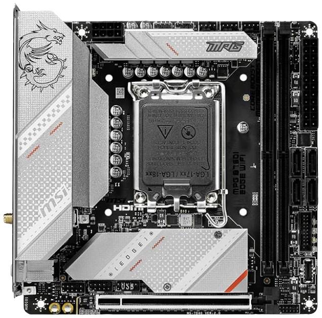 Compact computermoederbord met meerdere aansluitingen en een CPU-socket in het midden, versierd met een gestileerde draak.