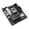Zwart ASUS-moederbord met meerdere sleuven en aansluitingen, inclusief RAM-slots en CPU-socket. Model 'PRIME B550M-A'.