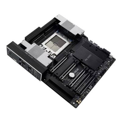 Een computermoederbord met een open CPU-aansluiting en meerdere uitbreidingssleuven, geschikt voor high-performance toepassingen.