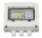 Een witte aansluitdoos met een transparante afdekking, toont een intern elektrisch module met de labels 'K1' en 'K2'.