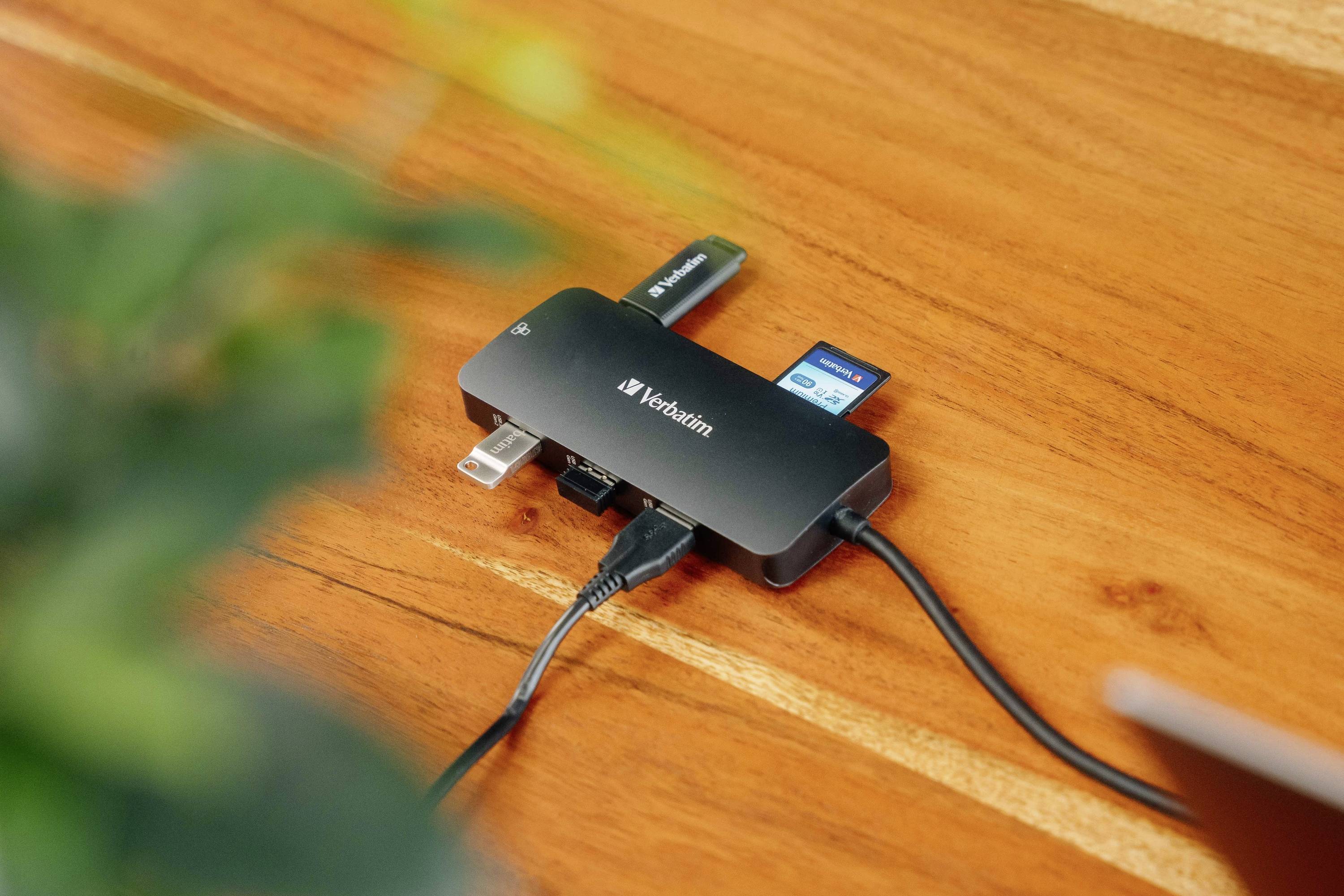 Verbatim CMH-09 32152 USB-hub 9 poorten HDMI, Micro-SD, RJ45, SD, USB-A 3.2 Gen 1, USB-A 3.2 Gen 1, USB-A 3.2 Gen 2, USB-16