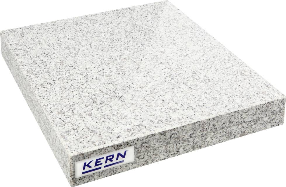 Graniet meetplaat met rechthoekige vorm en de opdruk 'KERN'. Gebruikt voor nauwkeurige metingen in industriële toepassingen.