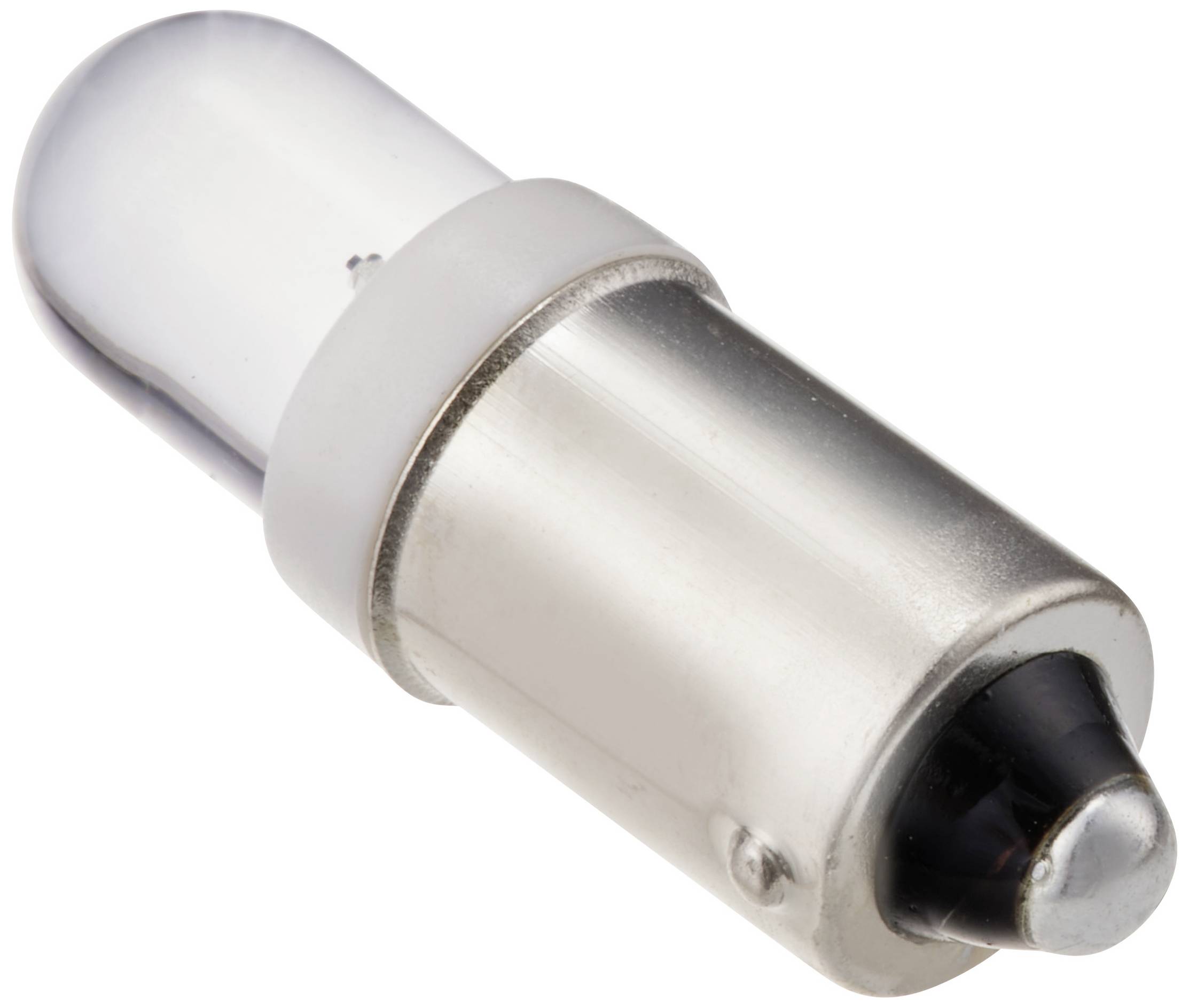 Een kleine gloeilamp met metalen fitting en heldere glazen kap, gefotografeerd onder een hoek die de lichtbron toont.