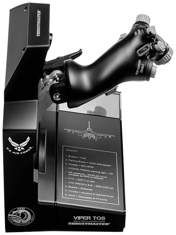 Zwart-wit foto van een Thrustmaster Viper TQS Gaming-joystick, geïnspireerd op luchtvaartbesturingen, met gedetailleerde knoppen en opschrift 'U.S. Air Force'.