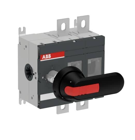 Een zwarte ABB-beschermschakelaar met rode hendel wijst naar rechts, gemonteerd op een grijze metalen constructie.