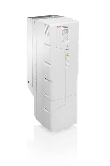Een witte industriële frequentieomvormer met display en ventilatiesleuven.