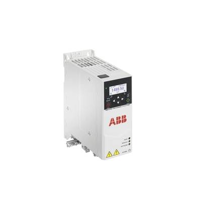 Een elektrische frequentieomvormer met een digitaal display dat het getal '1499,50' toont. Apparaat is wit met een rood logo.