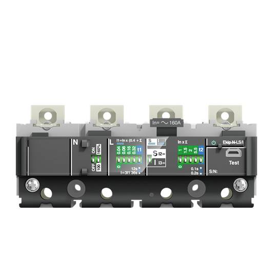 Een driepolige vermogensschakelaar met groen oplichtende displays die elektrische parameters weergeven. Bovenaan: 'In ≈ 160A'.