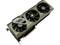 Deze afbeelding toont een groene videokaart met drie ventilatoren en de tekst 'GEFORCE' aan de zijkant.
