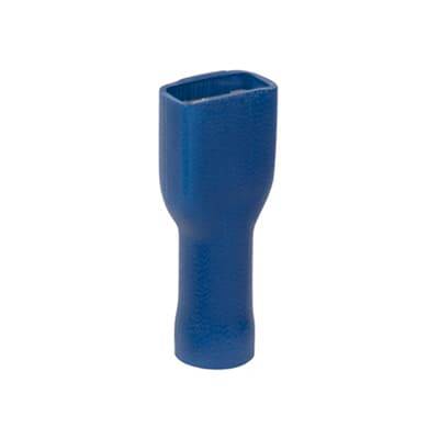 Blauwe geïsoleerde kabelconnector, buisvormig, voor elektrische aansluitingen.