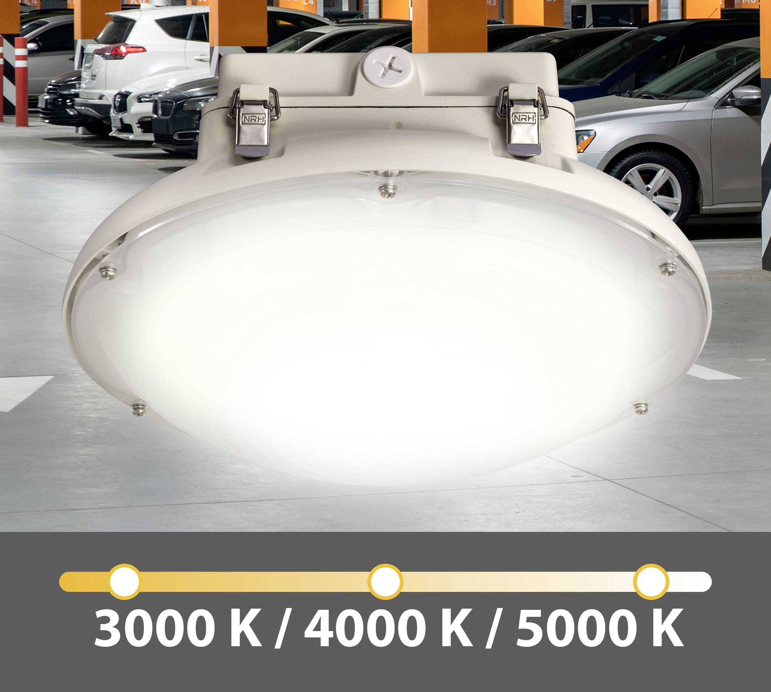 Een heldere garagelamp met instelbare kleurtemperatuur van 3000K, 4000K tot 5000K, verlicht een parkeerplaats met auto's.