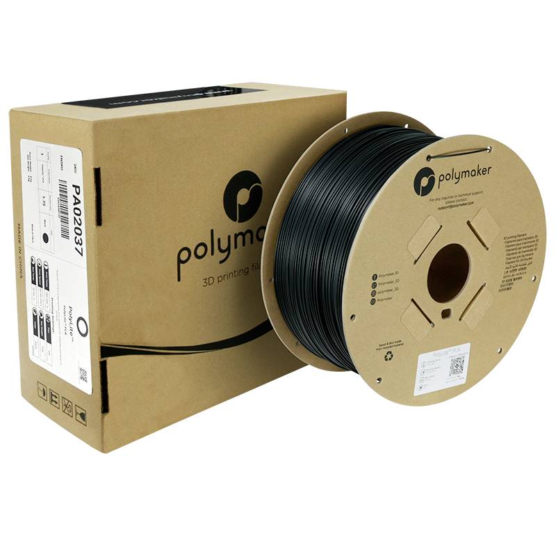 Spoel met zwart 3D-printer-filament naast de verpakking van Polymaker.