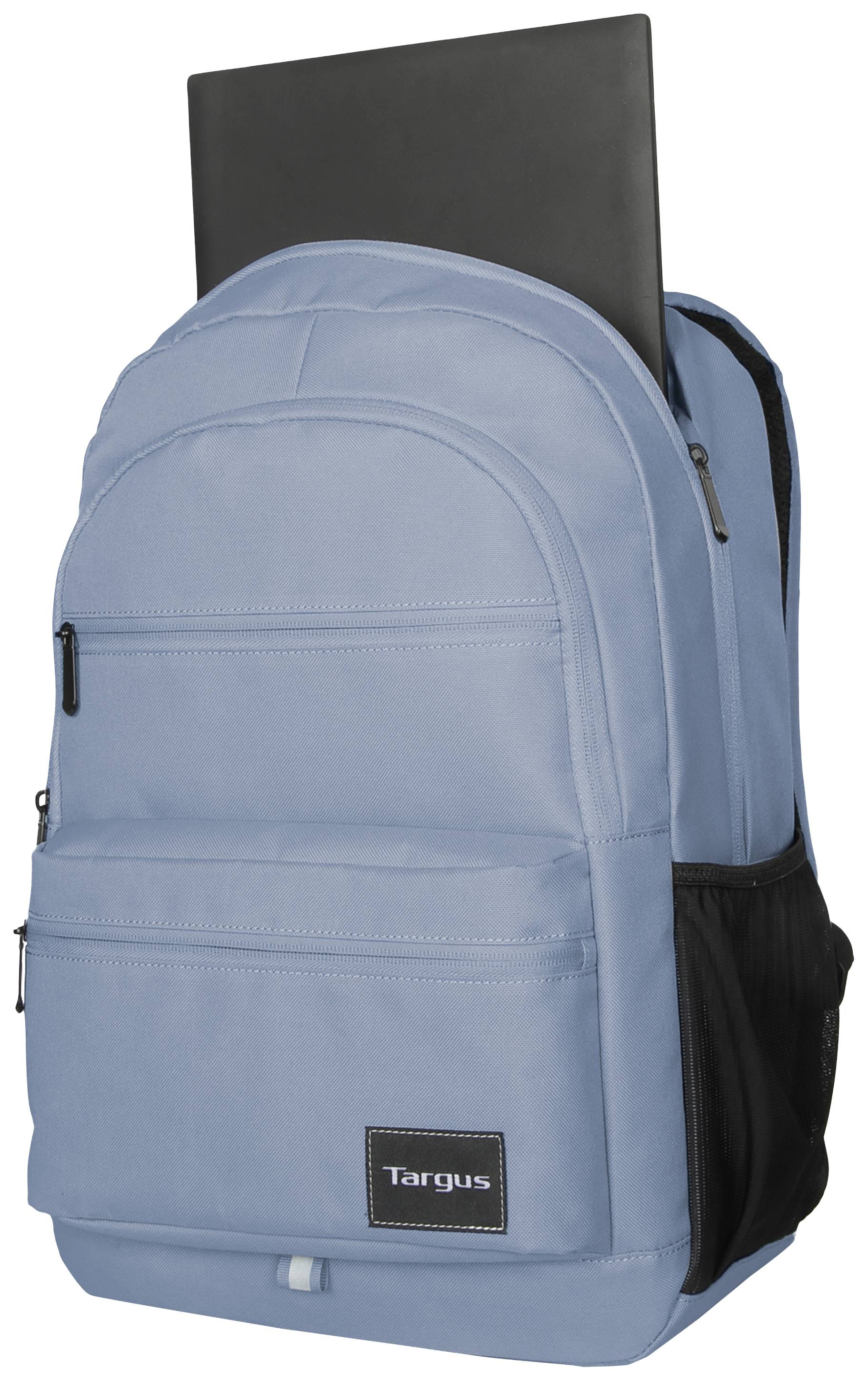 Een lichtblauwe rugzak met laptopvak van het merk Targus. De laptop is gedeeltelijk uitgetrokken. Aan de voorkant bevindt zich een kleine tas.