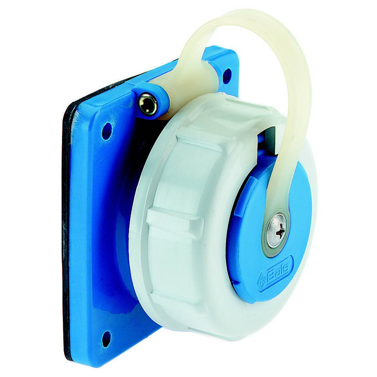 Blauwe elektrische stekker met een wit behuizing, gemonteerd aan de wand, kabelbevestiging bovenaan, metalen vergrendeling zichtbaar.