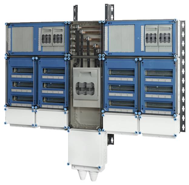 Een open elektrische schakelkast met blauwe en witte modules die verschillende apparaten en kabelsystemen bevatten.