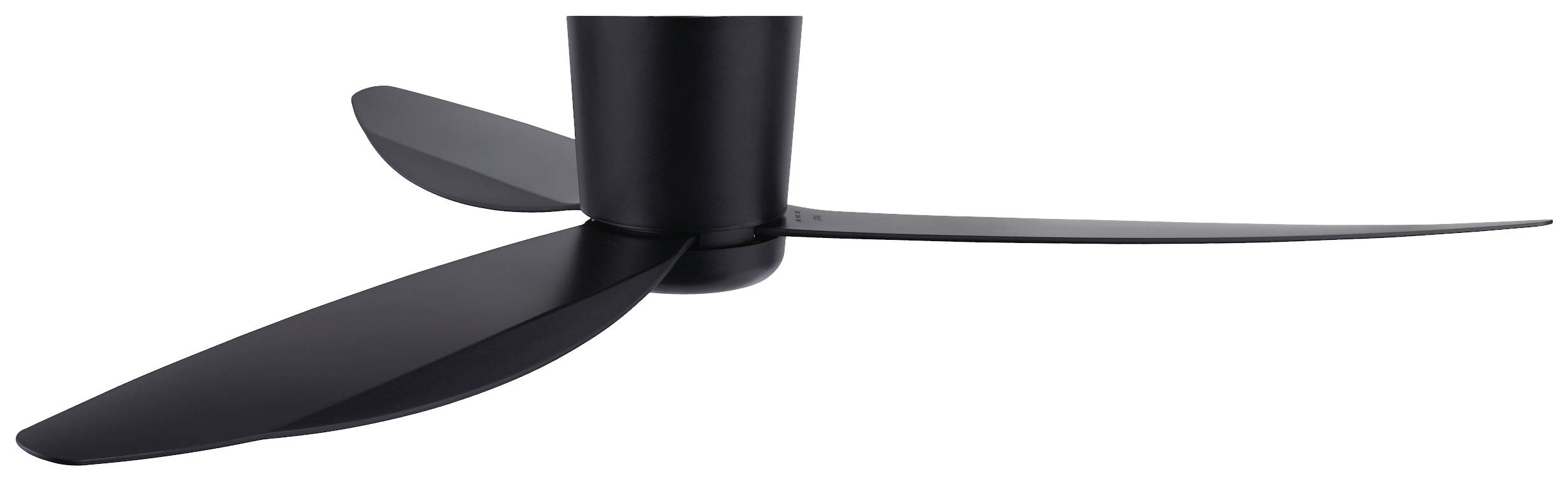 Plafondventilator met drie zwarte vleugels en een modern design. Ideaal voor ventilatie en klimaatbeheersing van binnenruimtes.