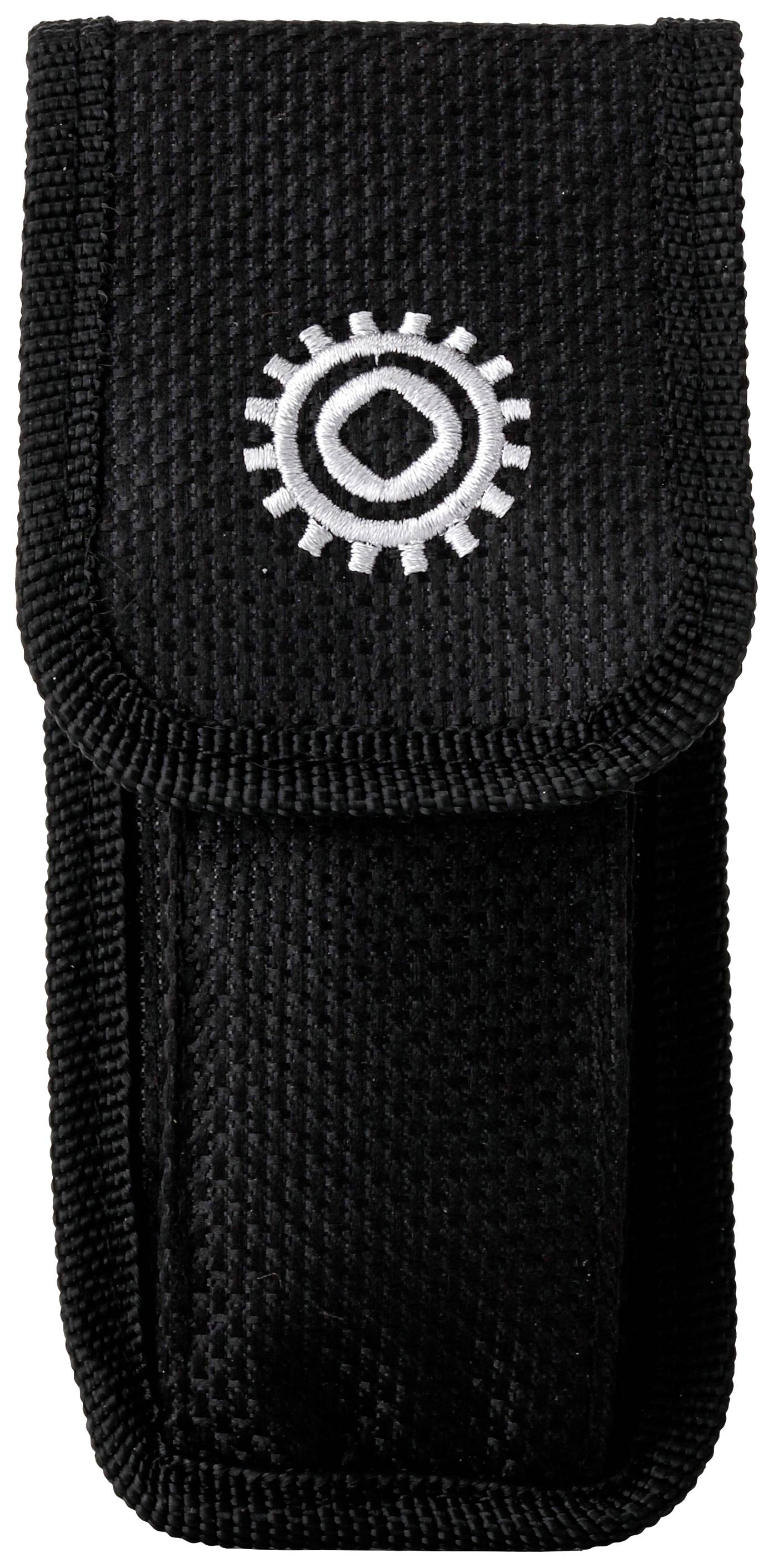 Zwart etui met gestructureerde oppervlakte en een geborduurd tandwiel-symbool op de voorkant. Geschikt voor het opbergen van kleine voorwerpen.